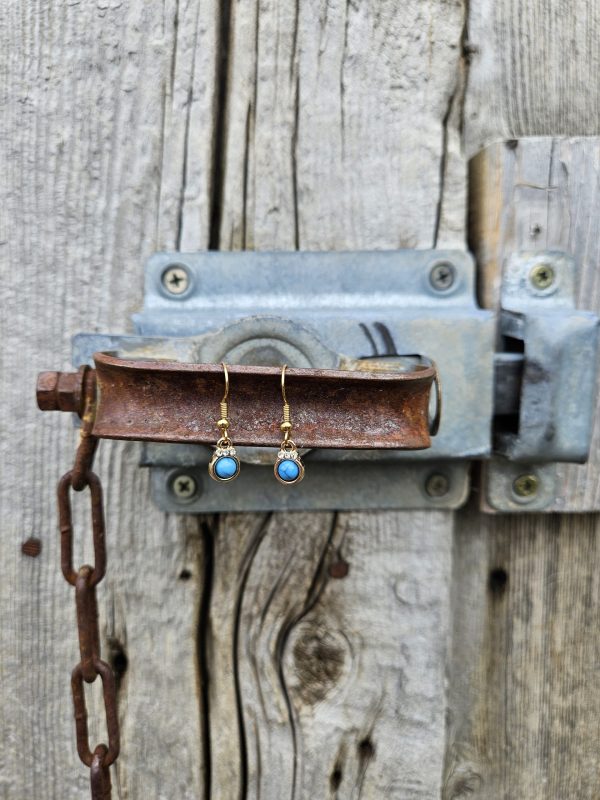 Dainty Circle Earrings - Image 4